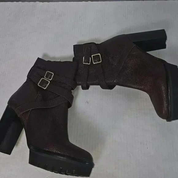 Vince Camuto Elisen Leather Midcalf Boots Sz 8M‎ - Picture 9 of 13